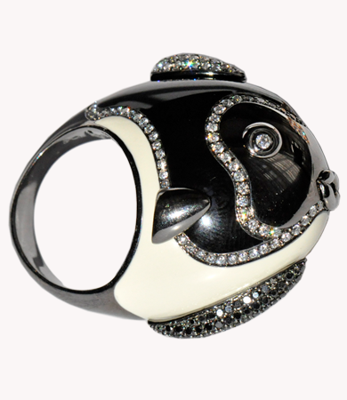 Blackened white gold, enamel, black & white diamond fish ring | Statement Jewels