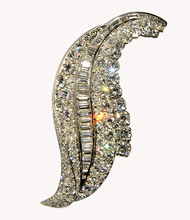 Platinum, white gold and diamonds brooch | Statement Jewels