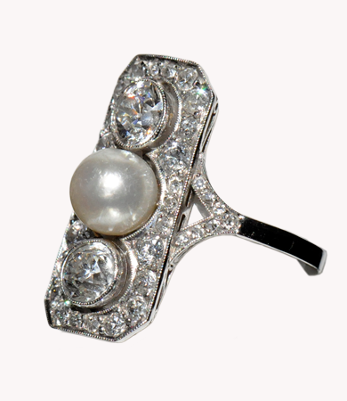 Platinum, white gold, natural pearl and diamonds Art Deco ring | Statement Jewels