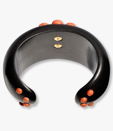 Yellow gold, coral & ebony T.A.C. bracelet | Statement Jewels