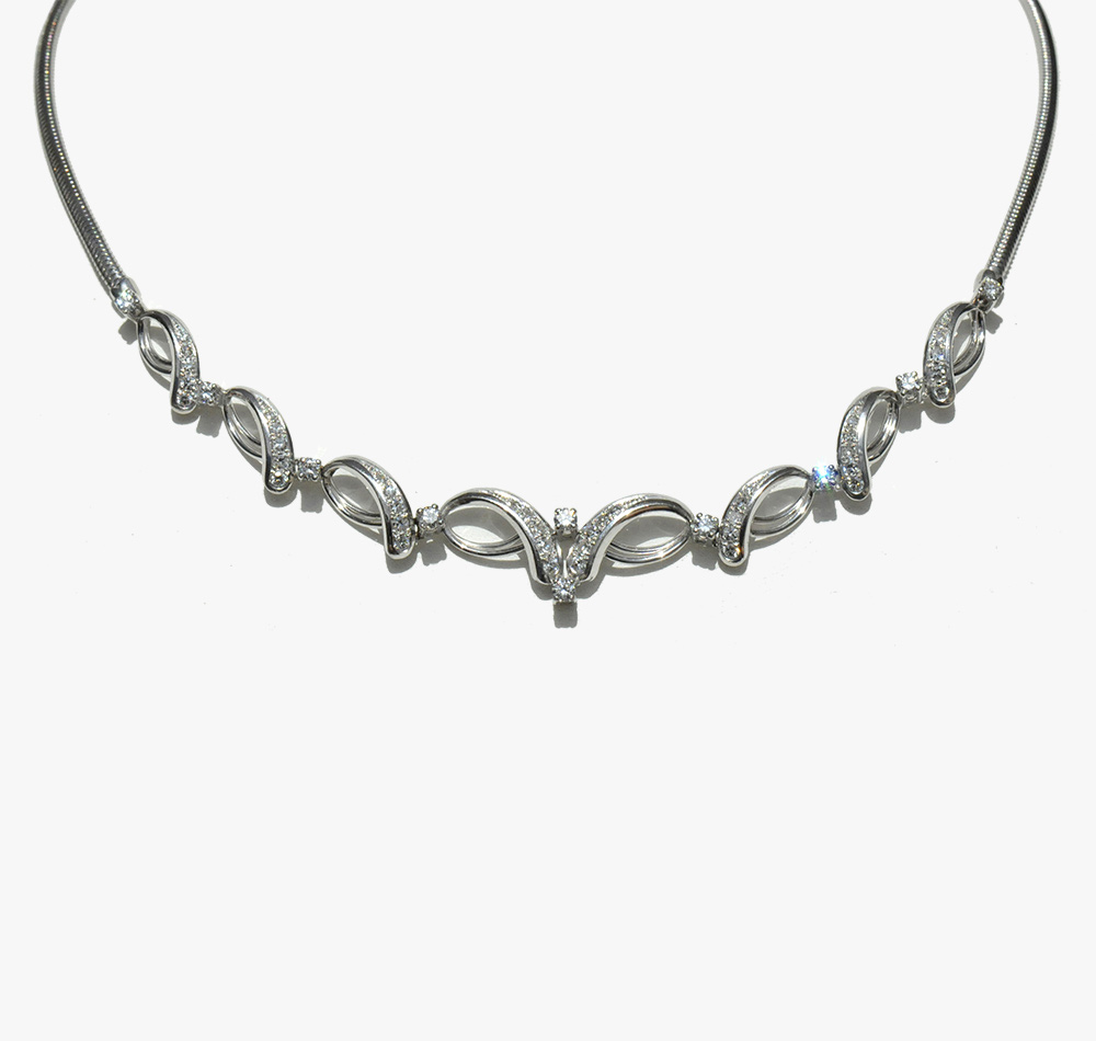 White gold & diamond 1960s necklace | Statement Jewels White gold & diamond 1960s necklace | Statement Jewels
